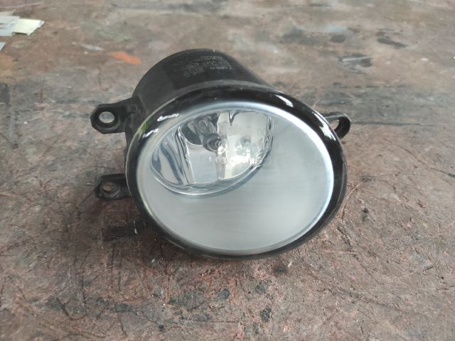 bontott TOYOTA RAV 4 Jobb Ködfényszóró