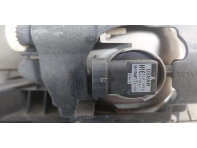 bontott TOYOTA RAV 4 Jobb Ködfényszóró