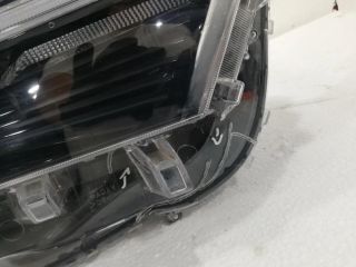 bontott TOYOTA RAV 4 Jobb Ledes Fényszóró