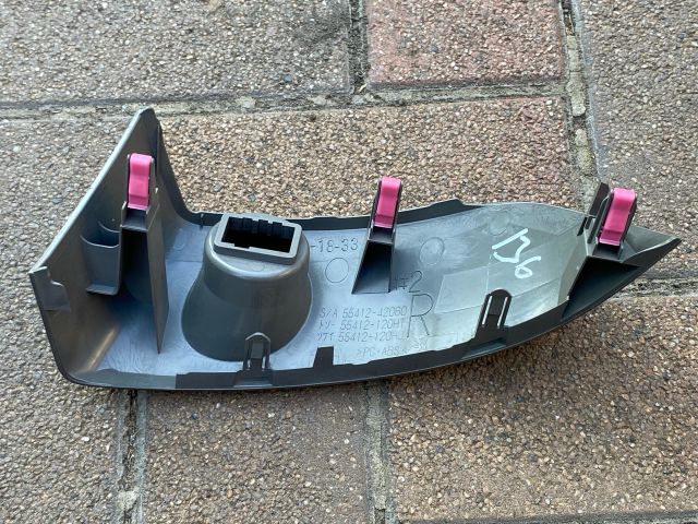 bontott TOYOTA RAV 4 Jobb Műszerfal Díszléc