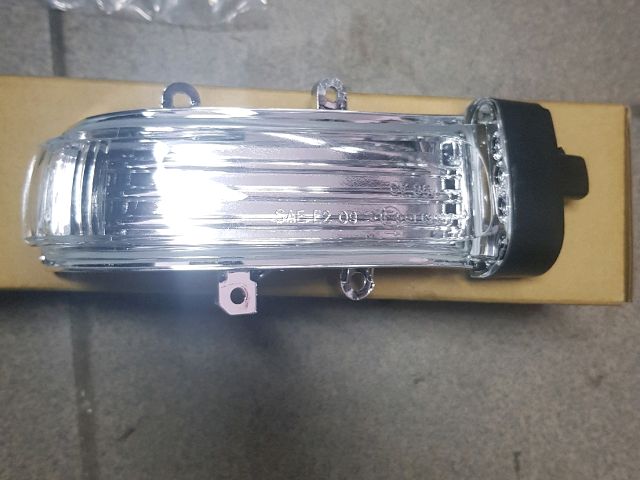 bontott TOYOTA RAV 4 Jobb Visszapillantó Tükör Irányjelző