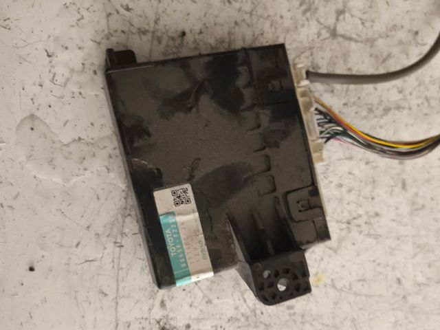 bontott TOYOTA RAV 4 Komfort Elektronika