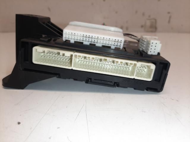 bontott TOYOTA RAV 4 Komfort Elektronika