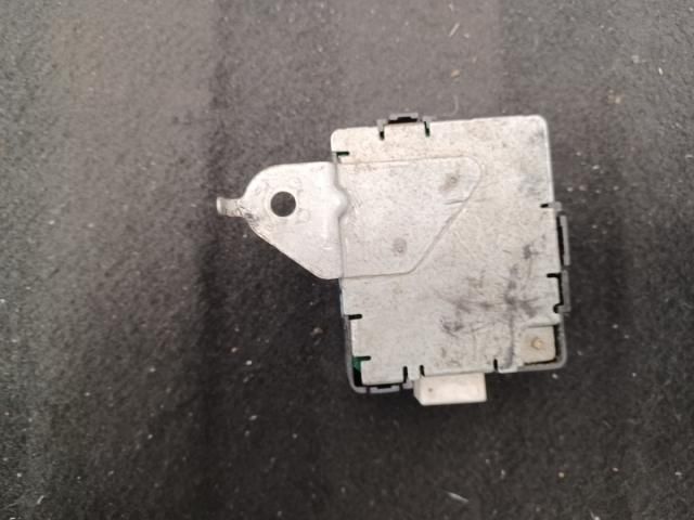 bontott TOYOTA RAV 4 Komfort Elektronika