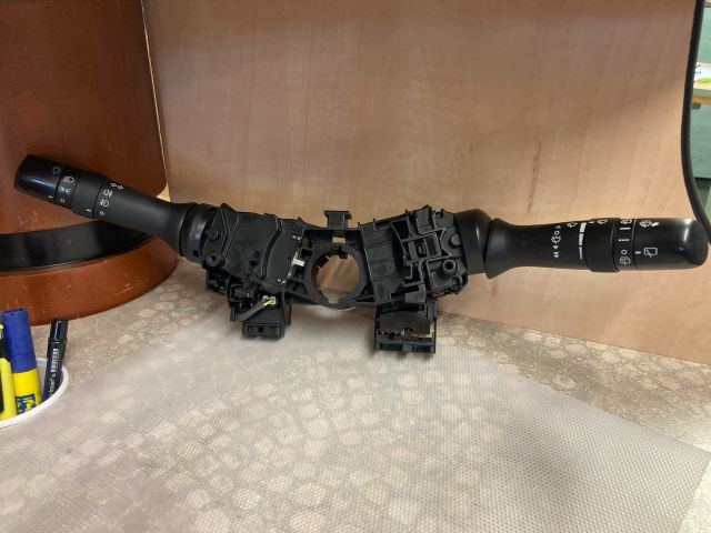 bontott TOYOTA RAV 4 Komplett Kormánykapcsoló (Bajuszkapcsoló)