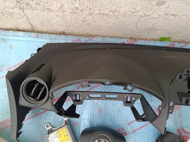 bontott TOYOTA RAV 4 Komplett Légzsák Szett