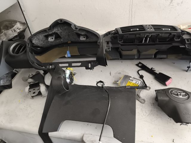 bontott TOYOTA RAV 4 Komplett Légzsák Szett