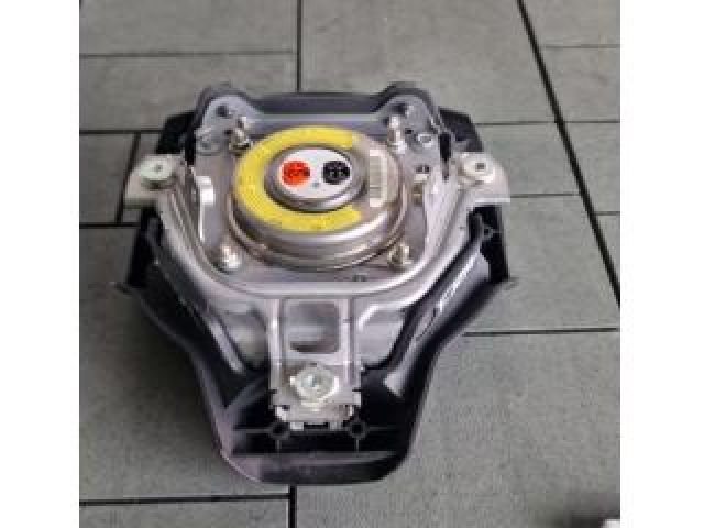 bontott TOYOTA RAV 4 Kormánylégzsák