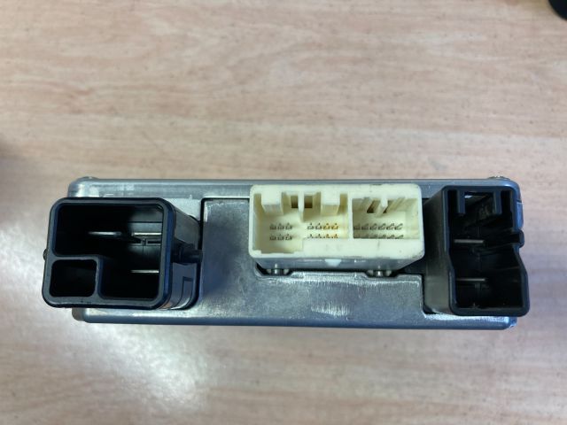 bontott TOYOTA RAV 4 Kormánymű Elektronika