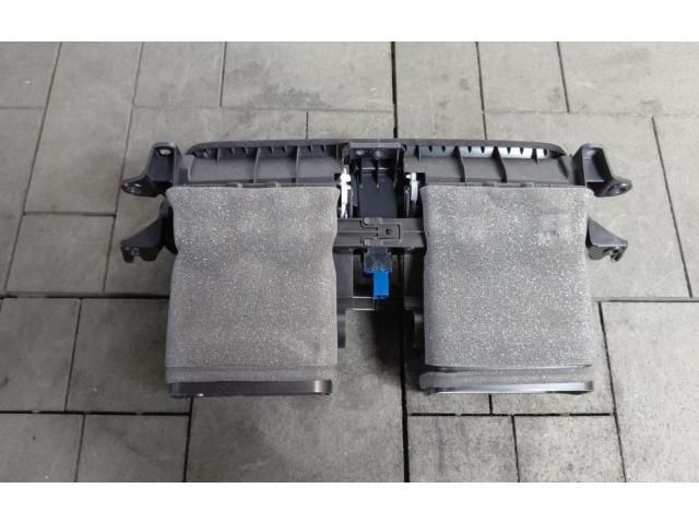 bontott TOYOTA RAV 4 Középső Szellőző