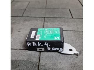 bontott TOYOTA RAV 4 Központizár Elektronika