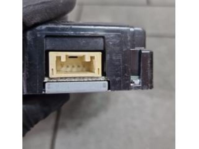 bontott TOYOTA RAV 4 Kulcs Nélküli Nyitás Jeladó