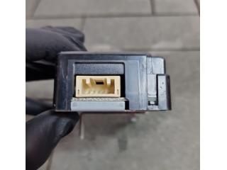 bontott TOYOTA RAV 4 Kulcs Nélküli Nyitás Jeladó