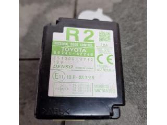 bontott TOYOTA RAV 4 Kulcs Nélküli Nyitás Jeladó