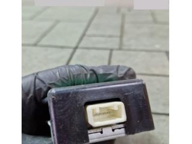 bontott TOYOTA RAV 4 Kulcs Nélküli Nyitás Jeladó