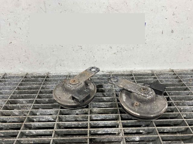 bontott TOYOTA RAV 4 Kürt