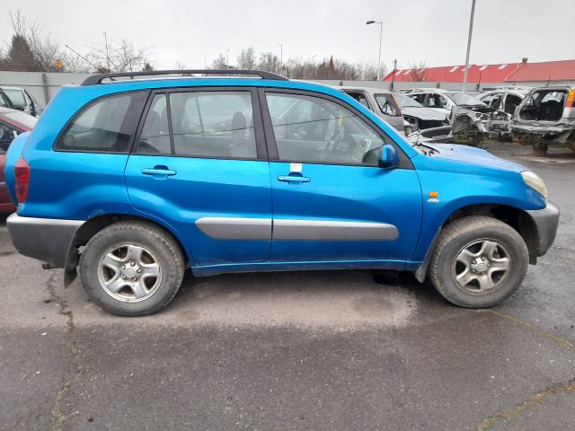 bontott TOYOTA RAV 4 Kürt