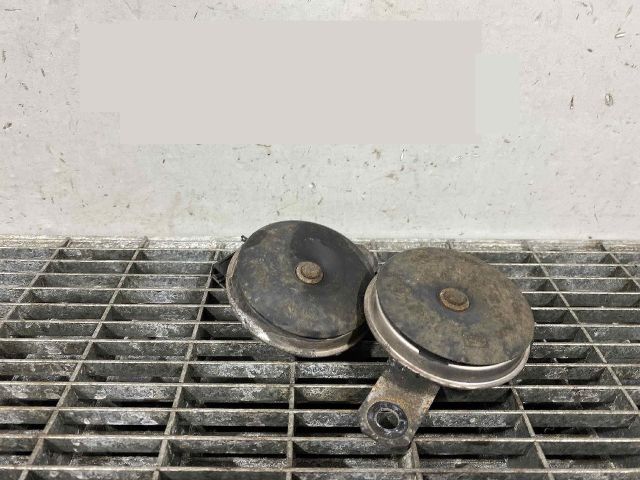 bontott TOYOTA RAV 4 Kürt