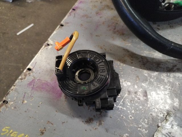 bontott TOYOTA RAV 4 Légzsák Átvezető Szalagkábel