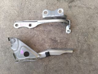 bontott TOYOTA RAV 4 Motorháztető Zsanér Pár