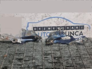 bontott TOYOTA RAV 4 Motorháztető Zsanér Pár