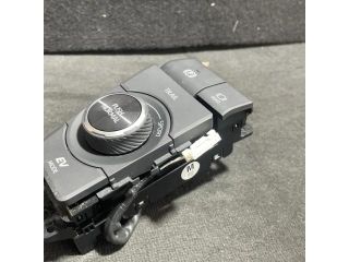 bontott TOYOTA RAV 4 Multimédia Vezérlő