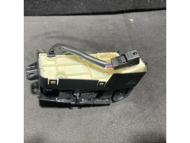 bontott TOYOTA RAV 4 Multimédia Vezérlő