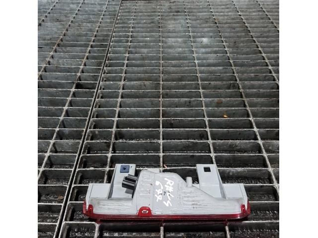 bontott TOYOTA RAV 4 Pótféklámpa