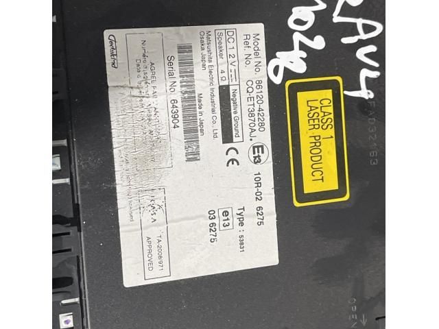 bontott TOYOTA RAV 4 Rádió / CD