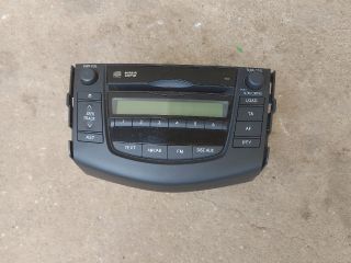 bontott TOYOTA RAV 4 Rádió / CD