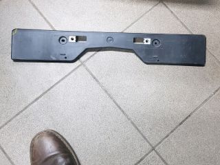 bontott TOYOTA RAV 4 Rendszámtábla Tartó