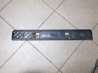 bontott TOYOTA RAV 4 Rendszámtábla Tartó