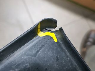 bontott TOYOTA RAV 4 Rendszámtábla Tartó