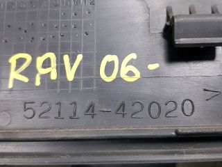 bontott TOYOTA RAV 4 Rendszámtábla Tartó