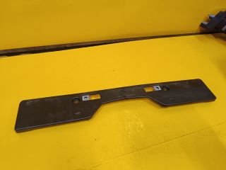 bontott TOYOTA RAV 4 Rendszámtábla Tartó