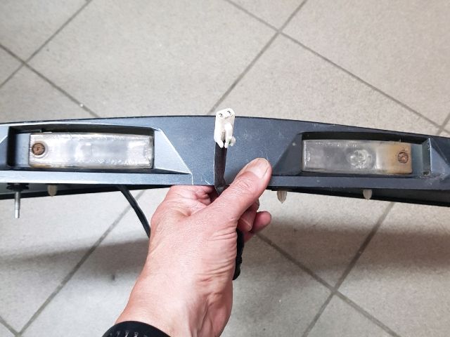 bontott TOYOTA RAV 4 Rendszámtábla Világítás Keret