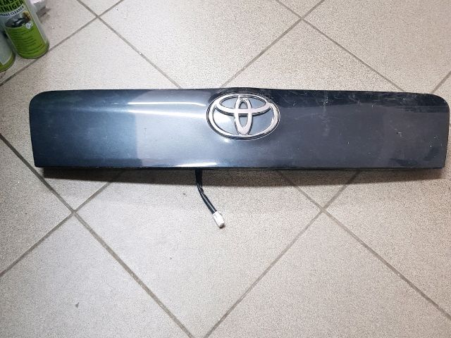 bontott TOYOTA RAV 4 Rendszámtábla Világítás Keret