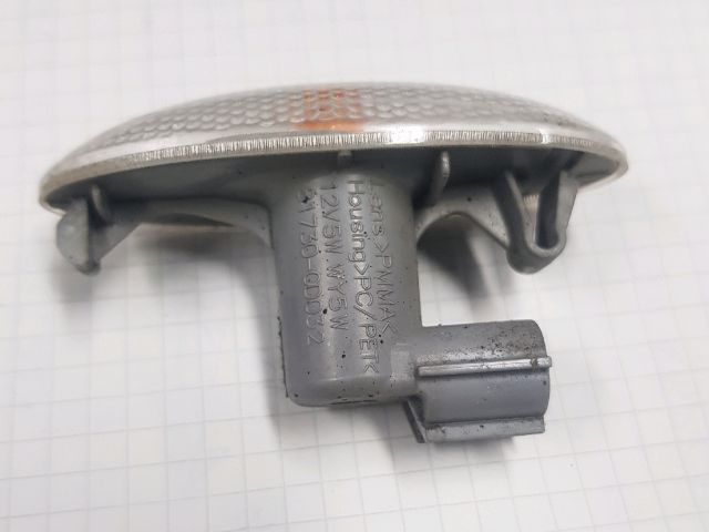 bontott TOYOTA RAV 4 Sárvédő Irányjelző (Pozíciófüggetlen)