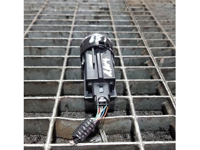 bontott TOYOTA RAV 4 Start / Stop Indító Gomb