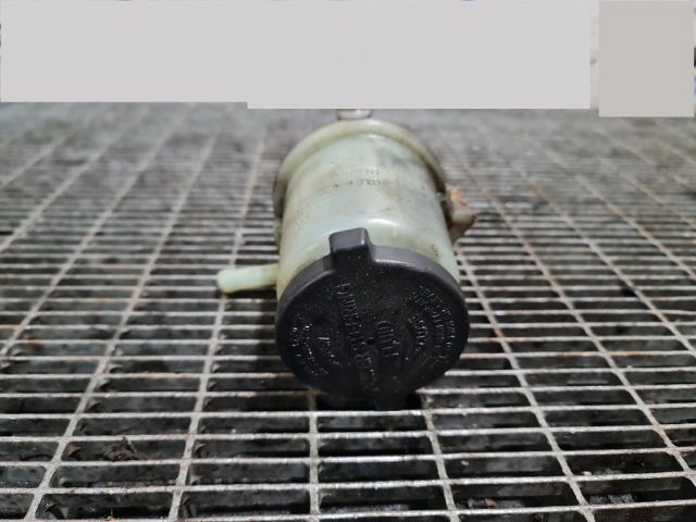 bontott TOYOTA RAV 4 Szervóolaj Tartály