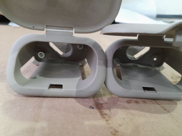 bontott TOYOTA RAV 4 Térelválasztó