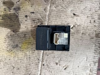 bontott TOYOTA RAV 4 Tükör Állító Elektronika