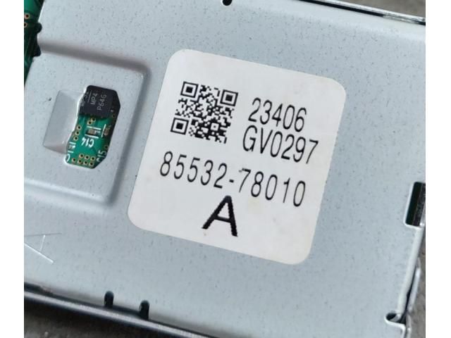 bontott TOYOTA RAV 4 USB HUB