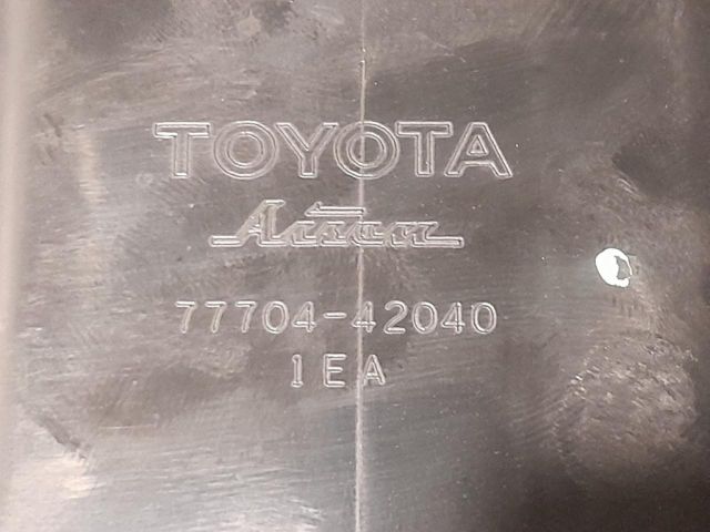 bontott TOYOTA RAV 4 Vákum Tartály