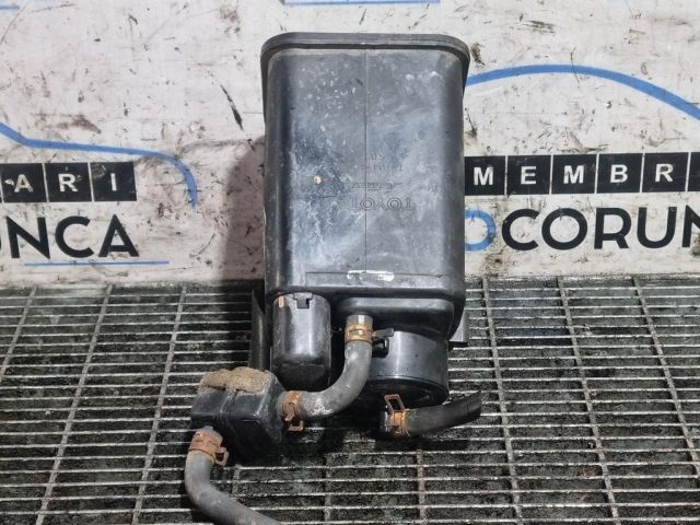 bontott TOYOTA RAV 4 Vákum Tartály