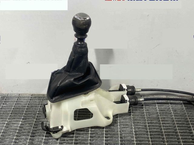 bontott TOYOTA RAV 4 Váltógomb