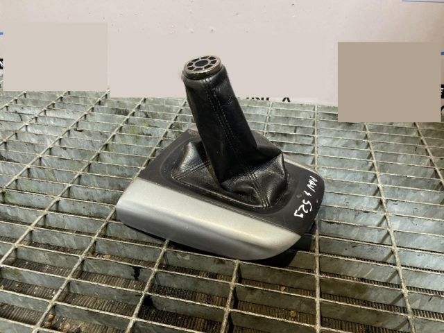 bontott TOYOTA RAV 4 Váltószoknya