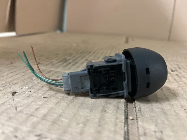 bontott TOYOTA RAV 4 Vészvillogó Kapcsoló