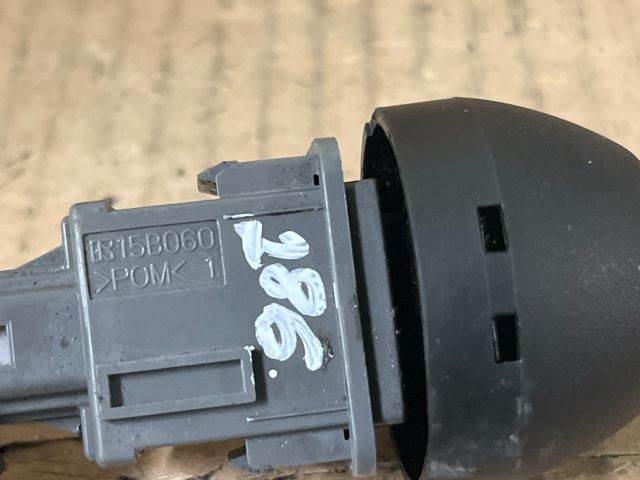 bontott TOYOTA RAV 4 Vészvillogó Kapcsoló