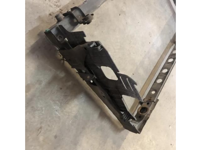 bontott TOYOTA RAV 4 Vízhűtő Radiátor Tartó